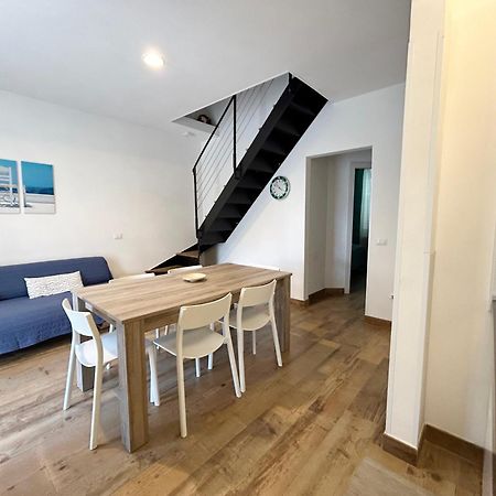 La Casa Di Rosi Al Mare Appartement Vada Buitenkant foto