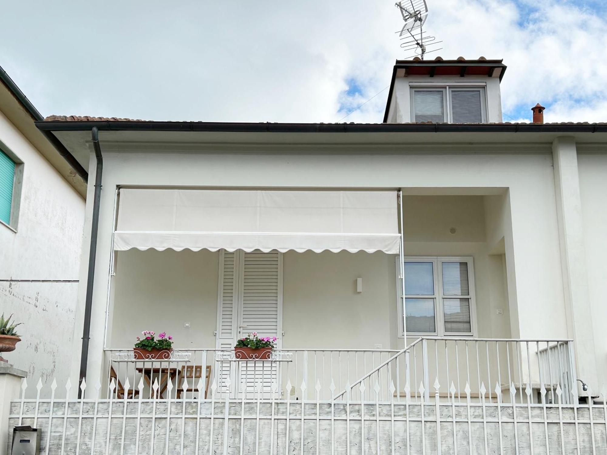 La Casa Di Rosi Al Mare Appartement Vada Buitenkant foto